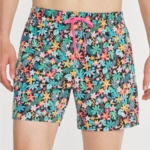 Chubbies Pink and Green Swim Trunks Vibrant Floral Quick-Dry